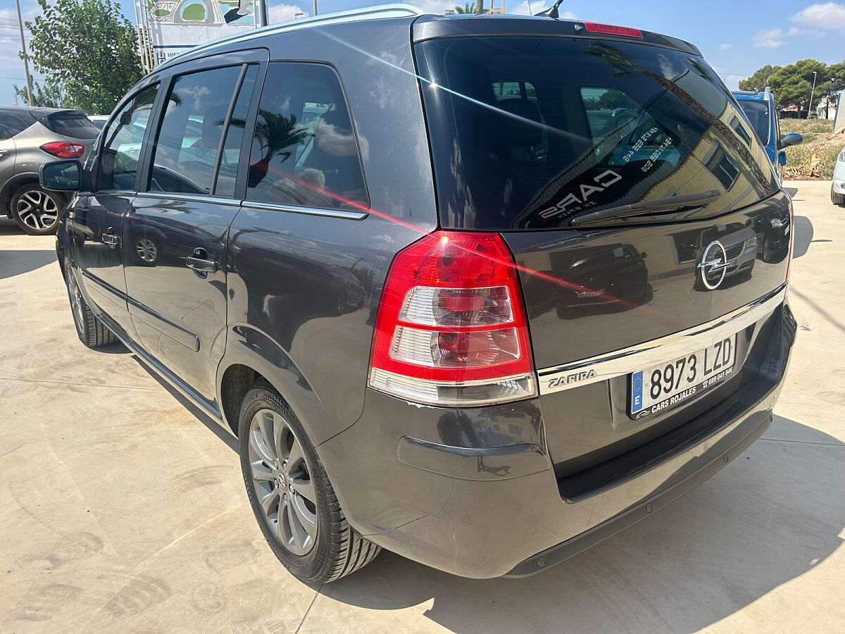 OPEL ZAFIRA 111 JAHRA 1.8 SPANISH LHD IN SPAIN 129000 MILES SUPERB 7 SEATS 2010